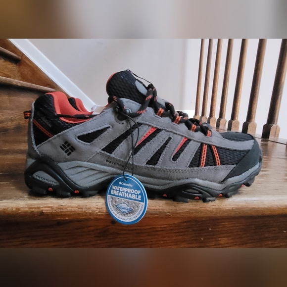 columbia waterproof shoes womens
